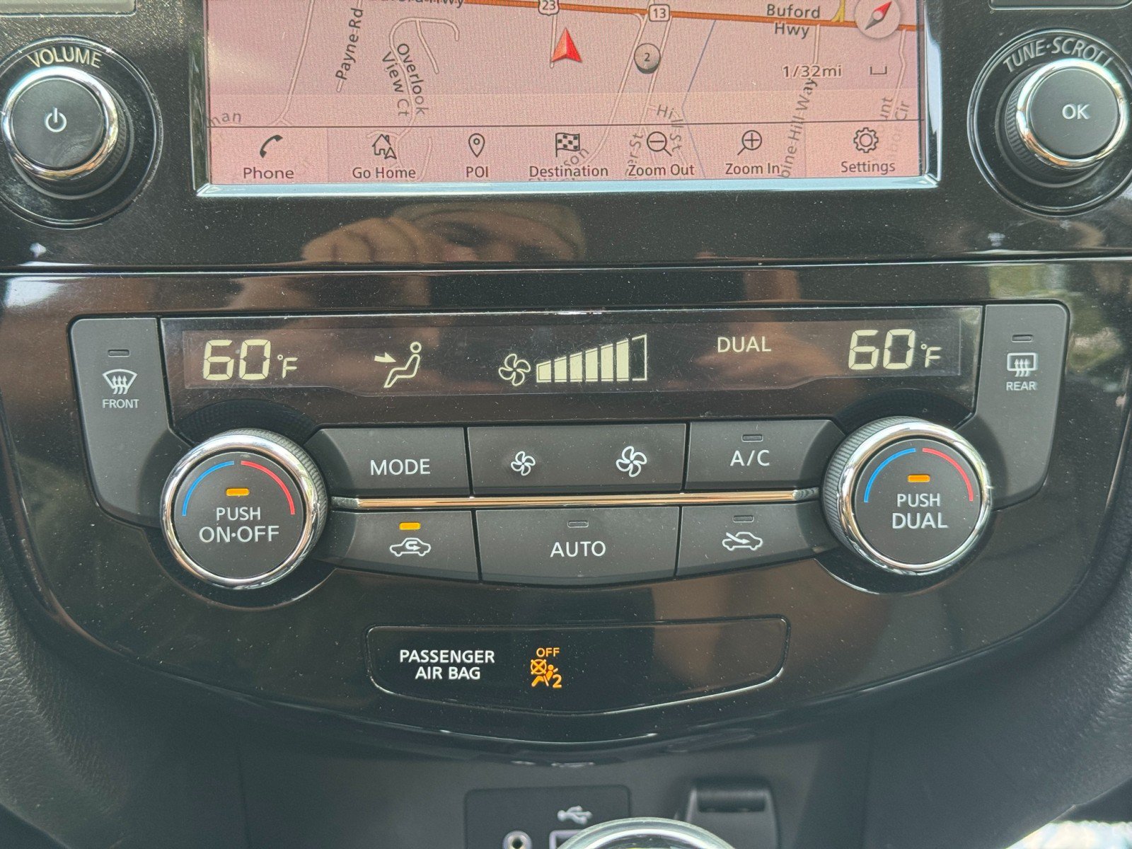 Used 2019 Nissan Rogue SL AWD/4WD image 27