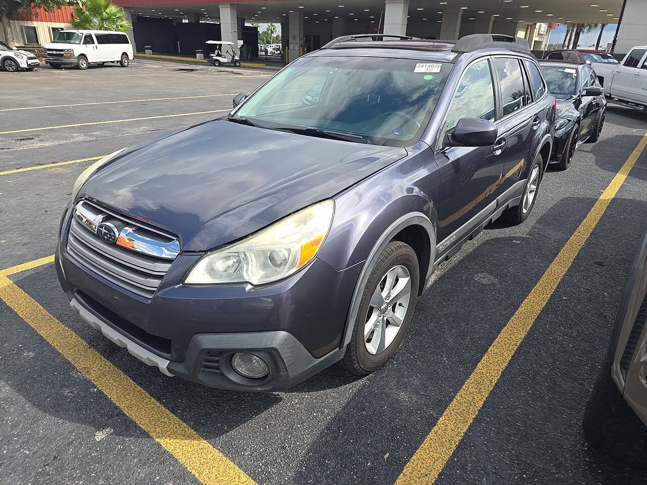 Used 2014 Subaru Outback 3.6R Limited w/ Moonroof Package