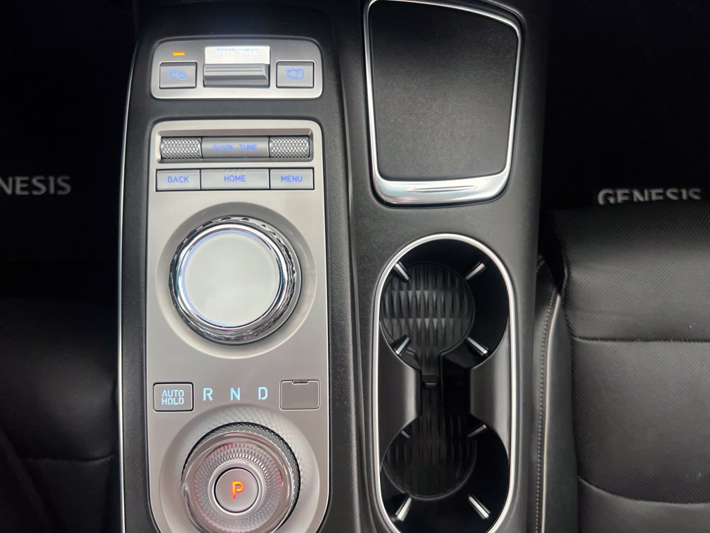 Used 2023 Genesis GV70 2.5T w/ Advanced Package AWD/4WD image 76