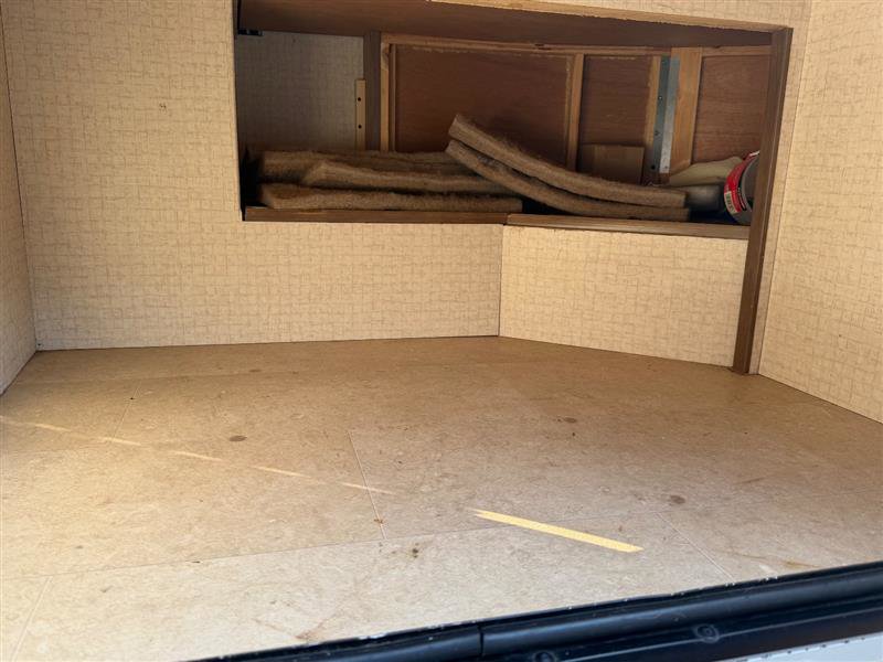 Used 2015 Mercedes-Benz Sprinter 3500 image 21