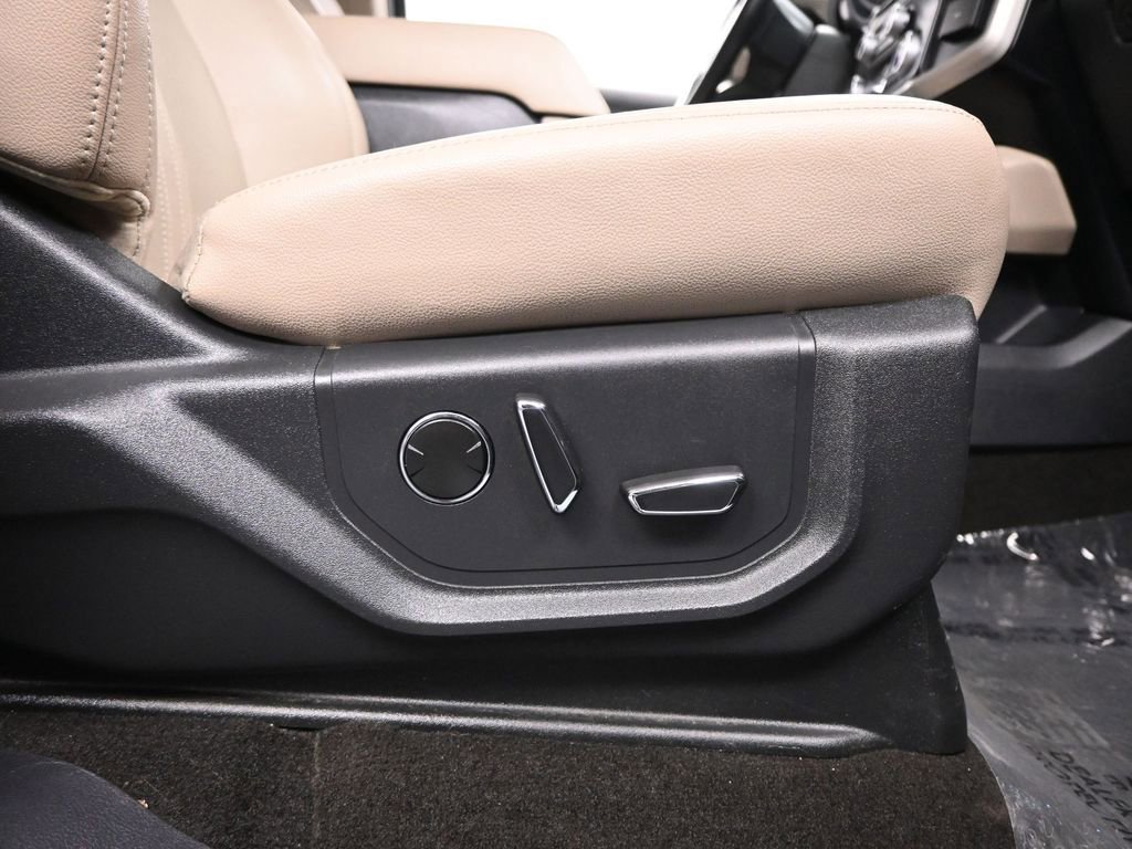 Used 2023 Ford Expedition Max Limited image 24