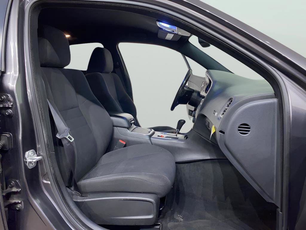 Used 2014 Dodge Charger R/T image 11
