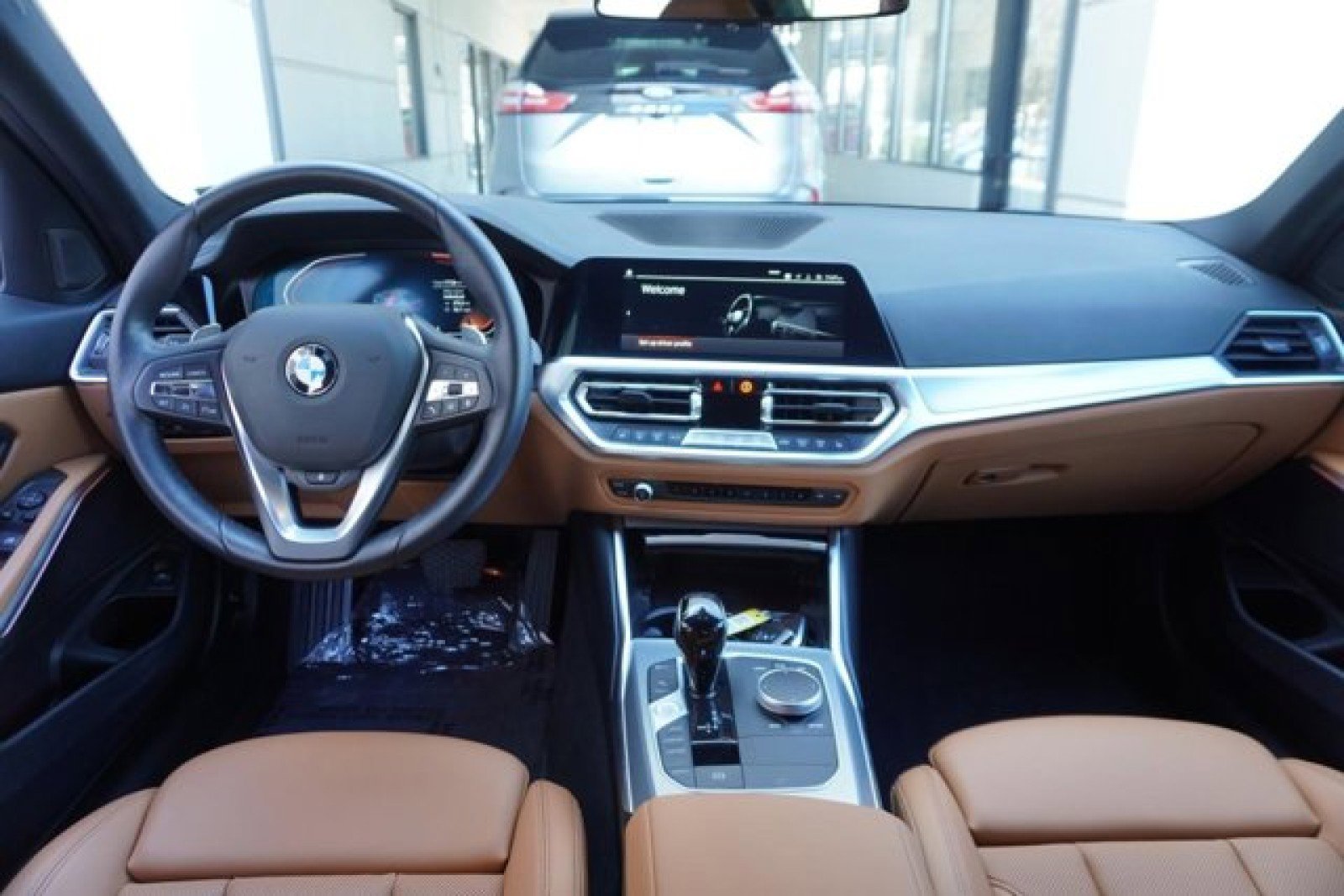 Used 2022 BMW 330i Sedan w/ Premium Package 2 RWD image 16