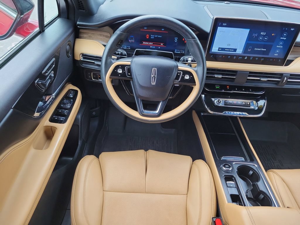 Certified 2023 Lincoln Corsair Grand Touring w/ Equipment Group 302A AWD/4WD image 17