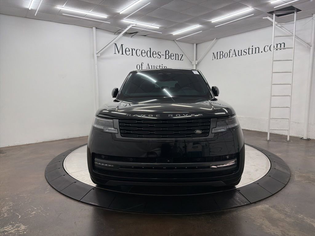 Used 2025 Land Rover Range Rover Long Wheelbase SE video 2