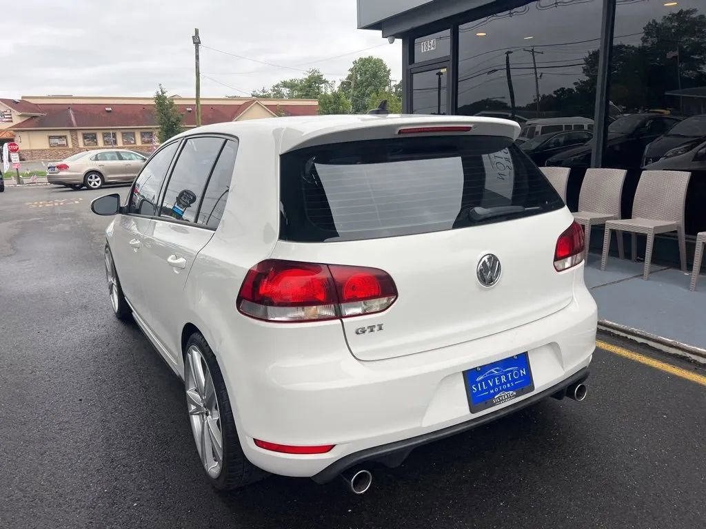 Used 2014 Volkswagen GTI Wolfsburg Edition image 10