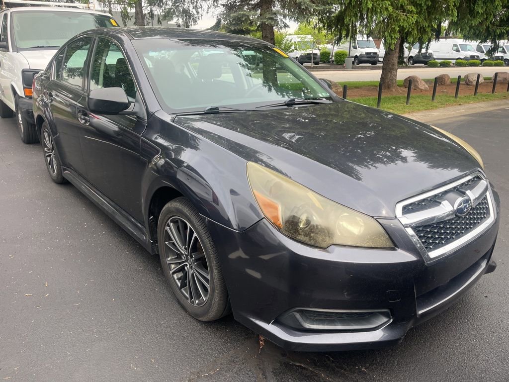 Used 2013 Subaru Legacy 2.5i AWD/4WD image 2