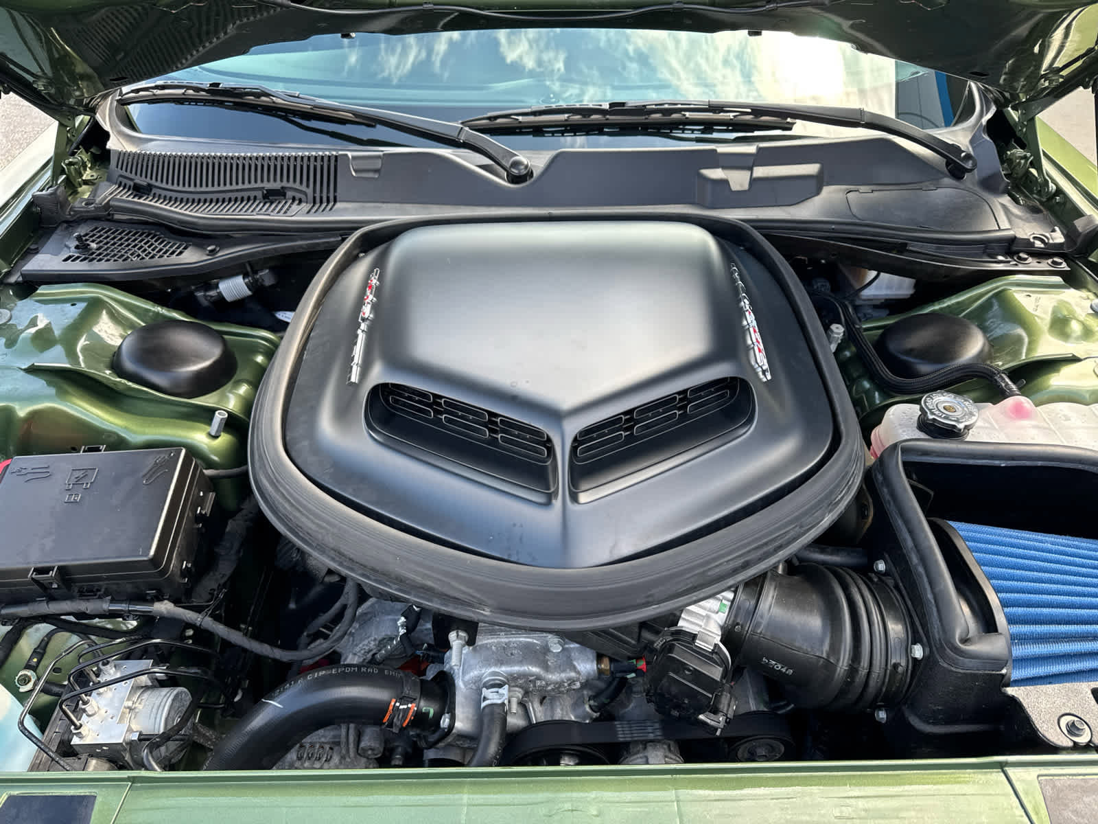 Used 2022 Dodge Challenger R/T Scat Pack w/ Shaker Package RWD image 16