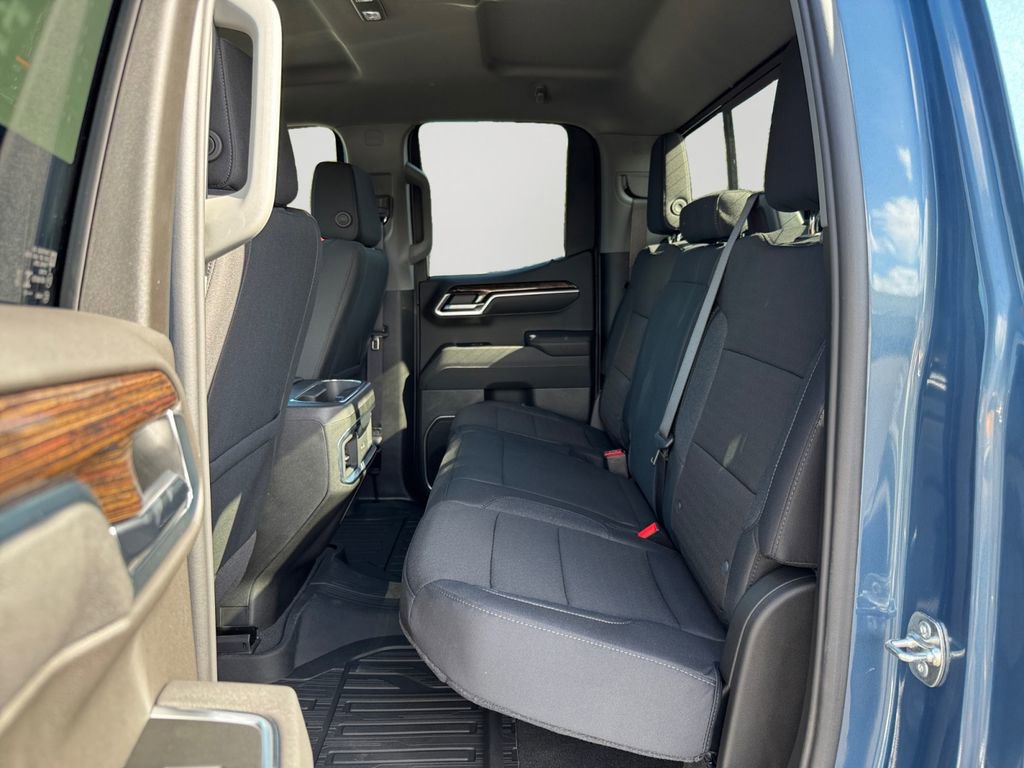 Used 2026 GMC Sierra 1500 Elevation image 15