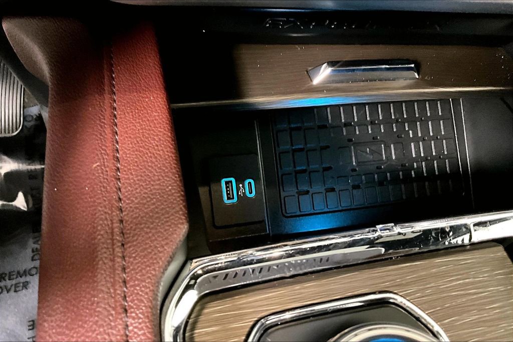 Used 2023 Ford Expedition Max Limited image 33