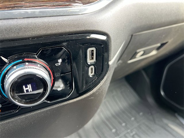 Used 2024 GMC Sierra 1500 SLE image 34