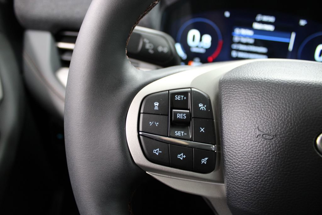 New 2026 Ford Explorer Active w/ Active Comfort Package image 33