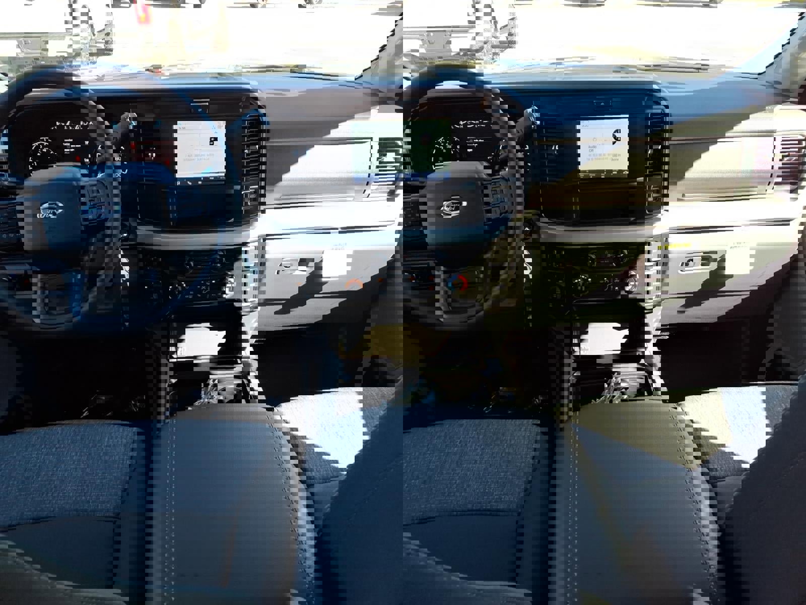 New 2026 Ford F250 XLT w/ FX4 Off-Road Package image 11