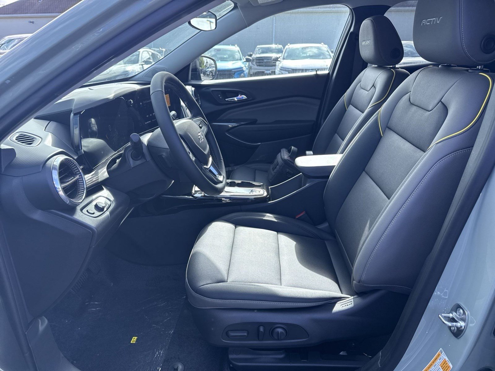 New 2026 Chevrolet Trax ACTIV w/ Driver Confidence Package FWD image 10