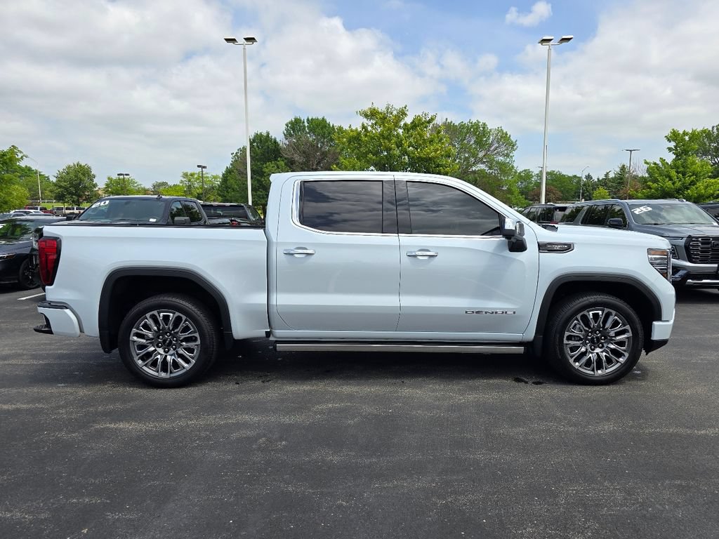Certified 2026 GMC Sierra 1500 Denali Ultimate AWD/4WD image 7