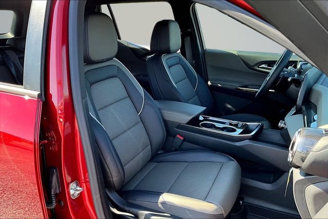 New 2026 Chevrolet Equinox LT w/ Convenience Package II FWD image 10