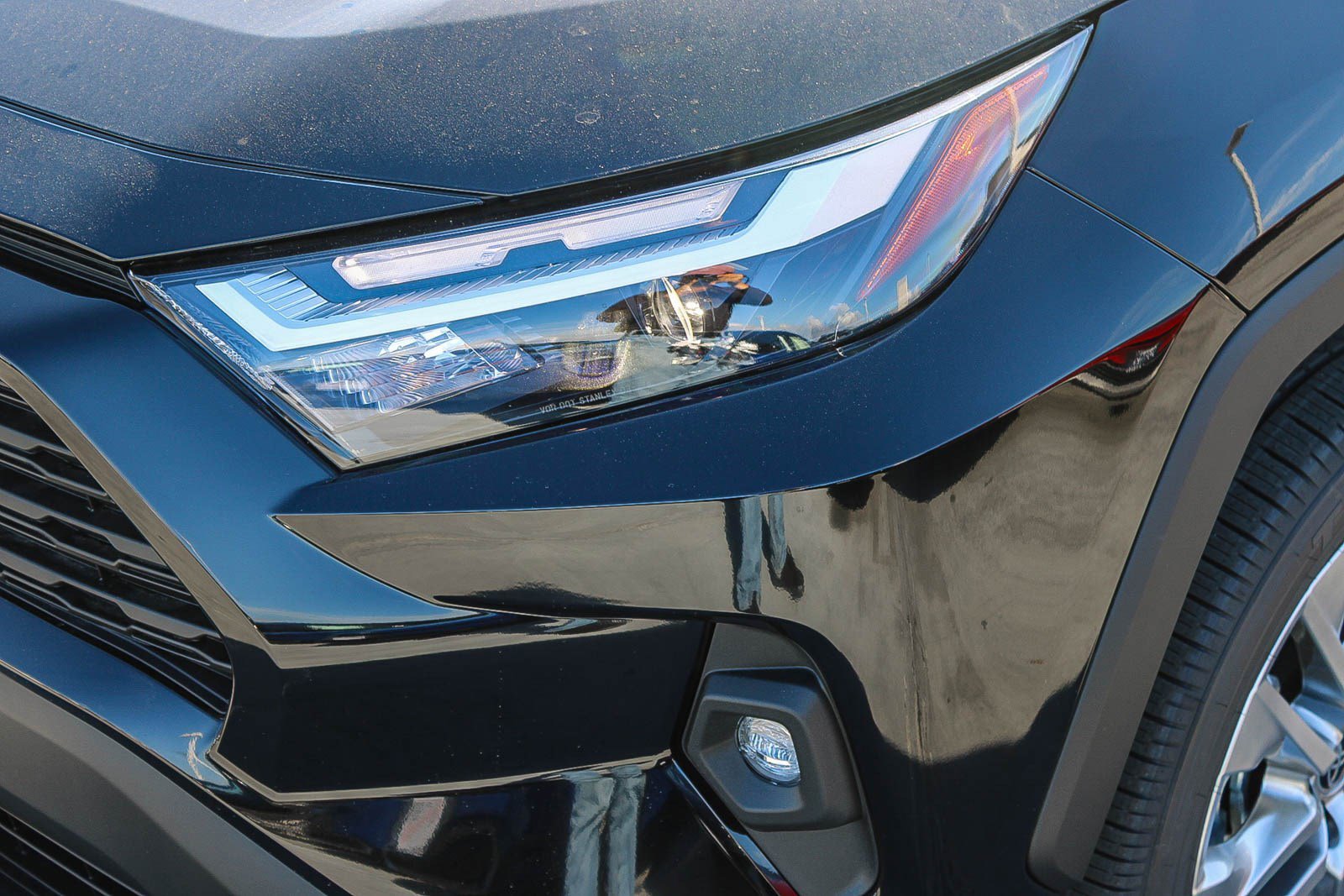 New 2025 Toyota RAV4 XLE Premium image 5