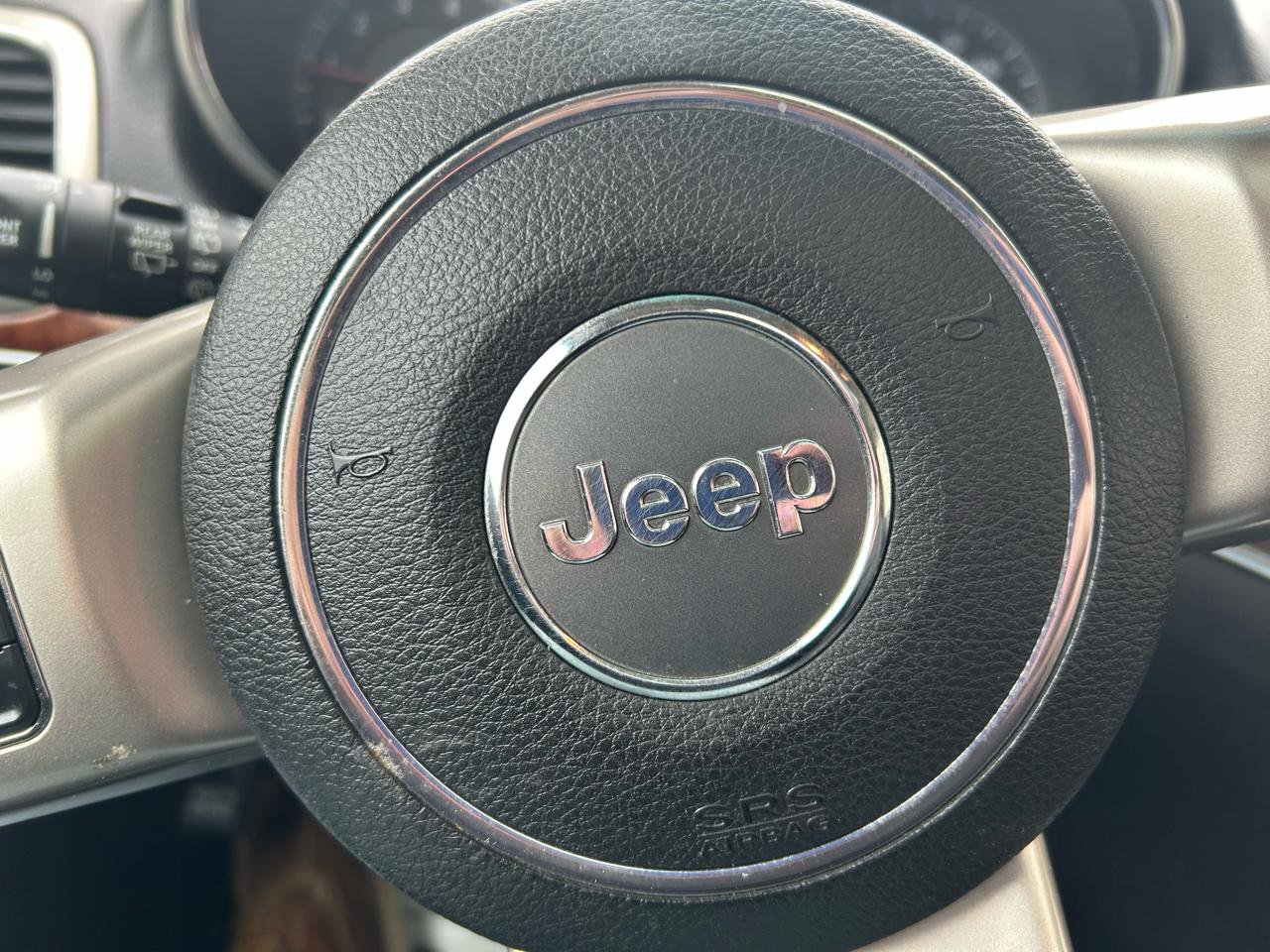 Used 2013 Jeep Grand Cherokee Limited image 21