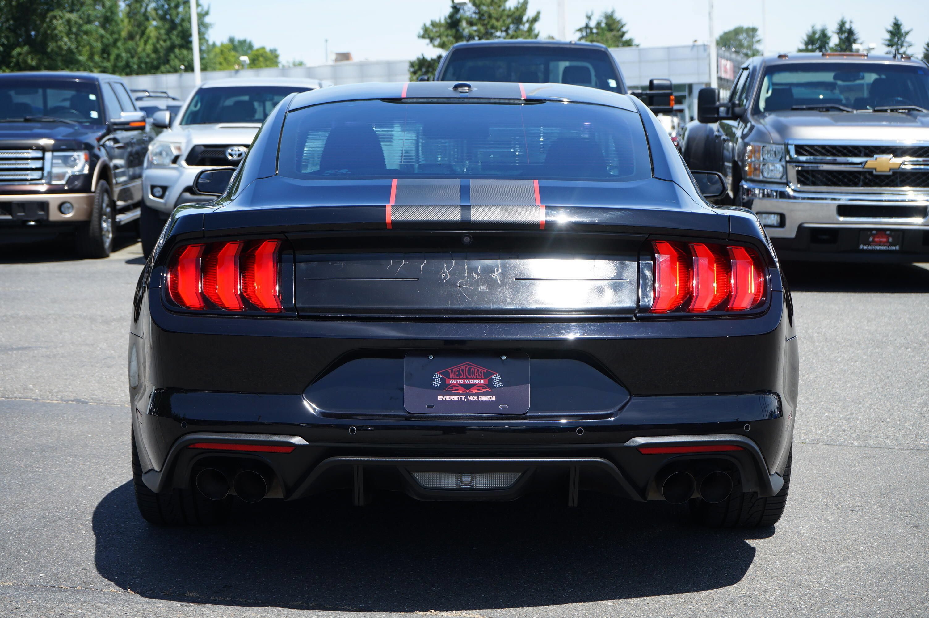Used 2018 Ford Mustang GT Premium w/ GT Performance Package RWD image 4