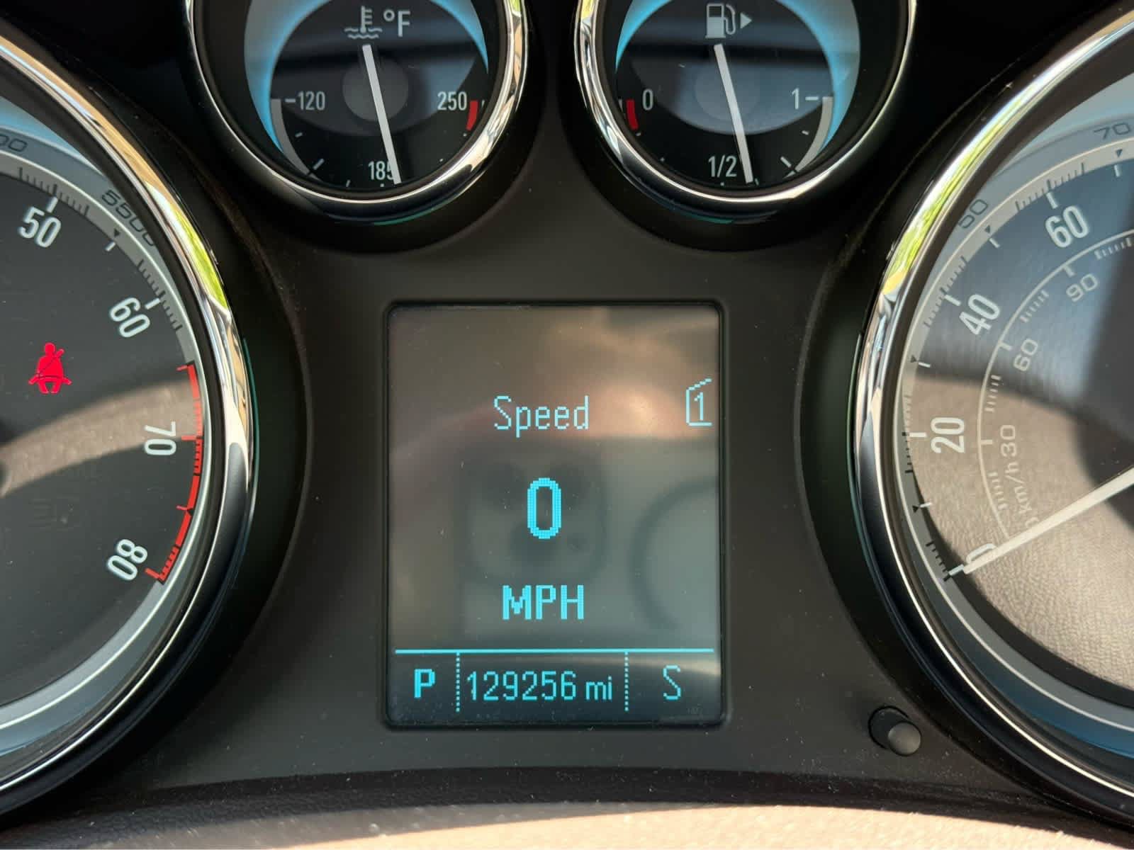 Used 2012 Buick Verano Leather FWD image 23