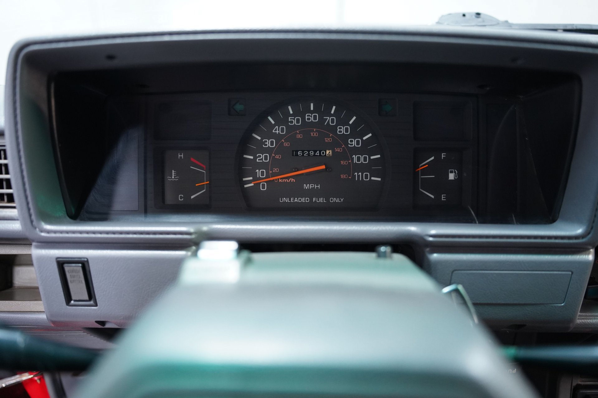 Used 1988 Toyota Pickup 4x4 Regular Cab image 32