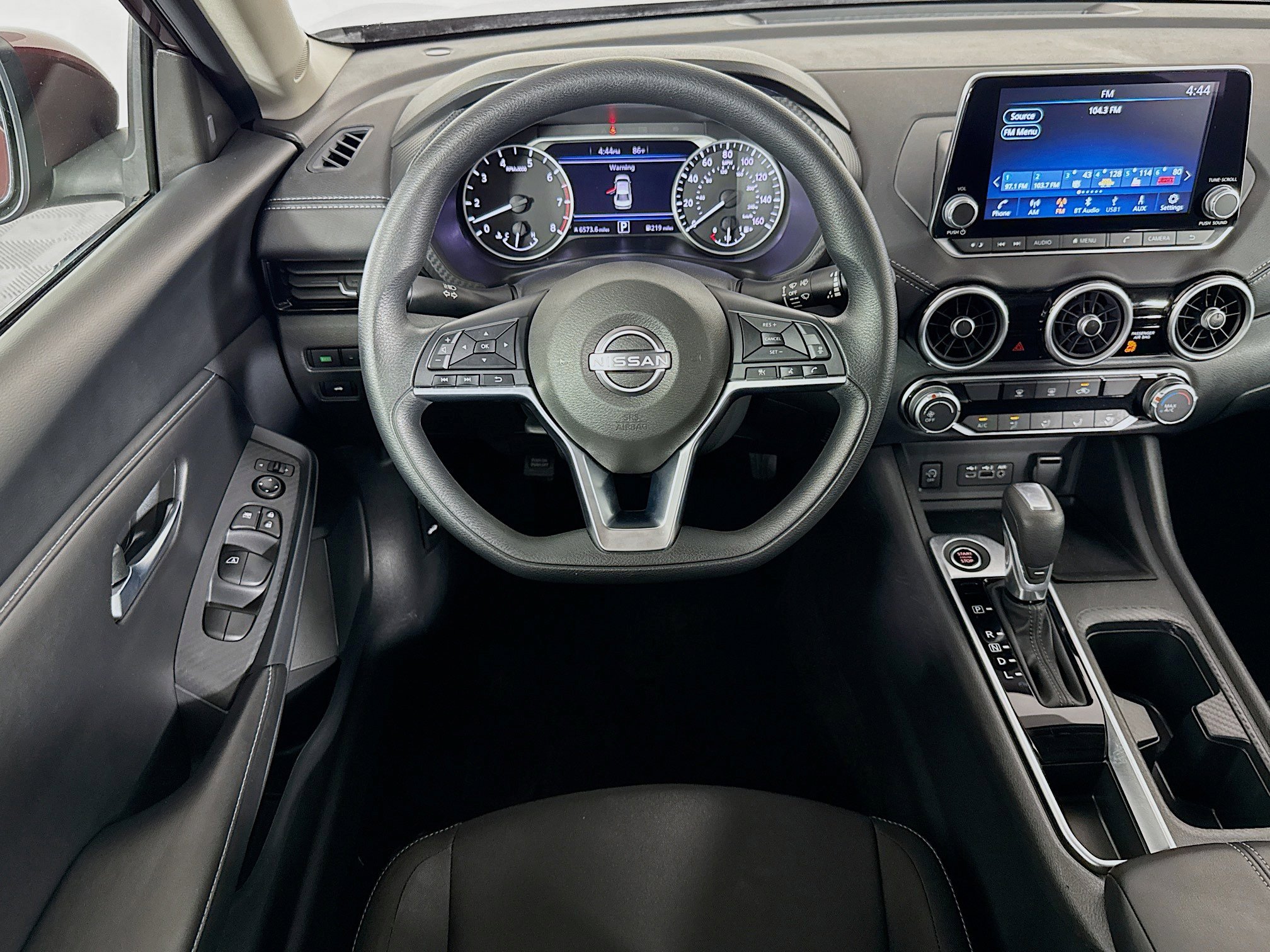 Used 2025 Nissan Sentra SV image 16