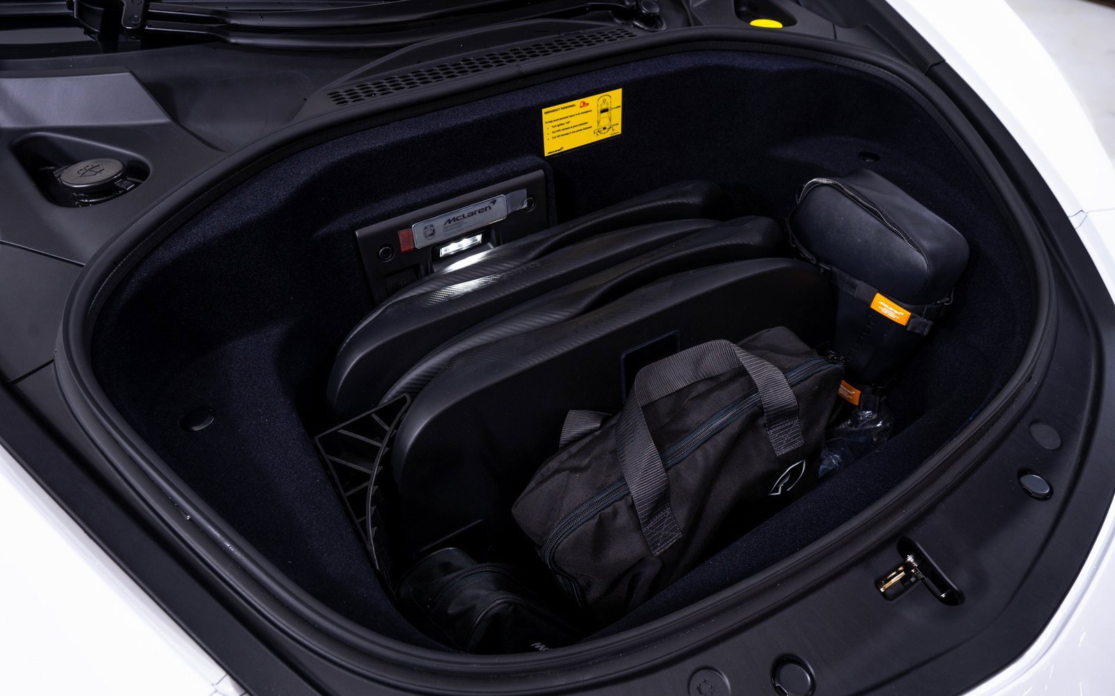 New 2026 McLaren Artura image 20