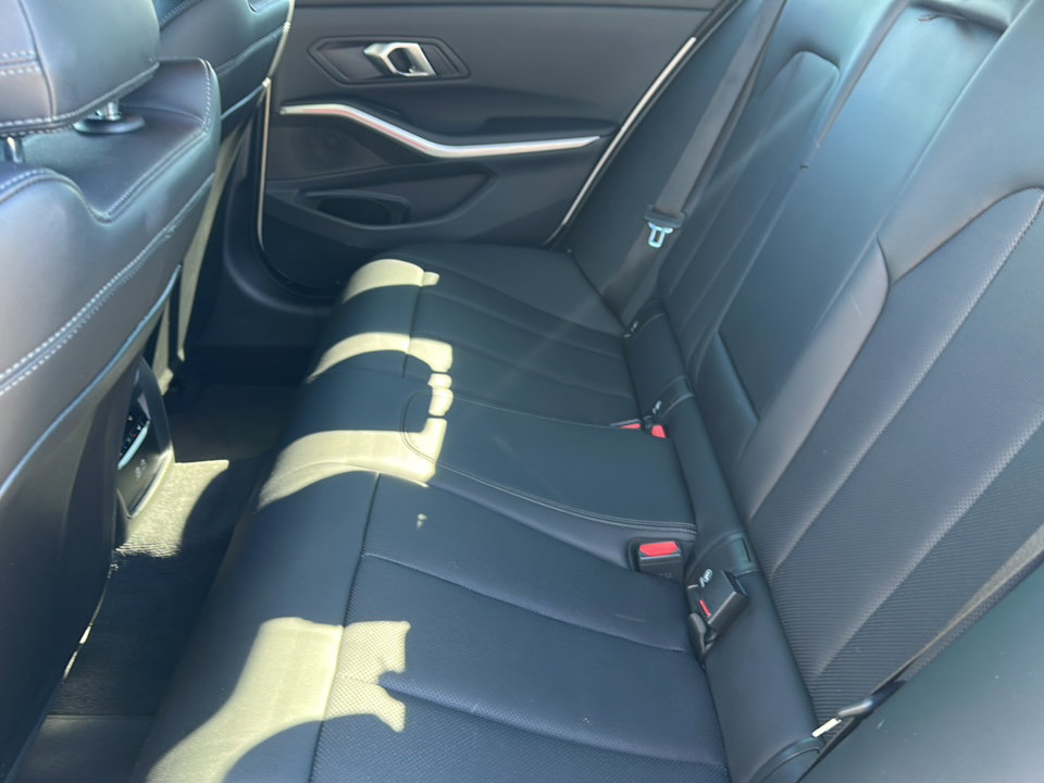 Certified 2024 BMW 330i Sedan w/ Convenience Package image 18
