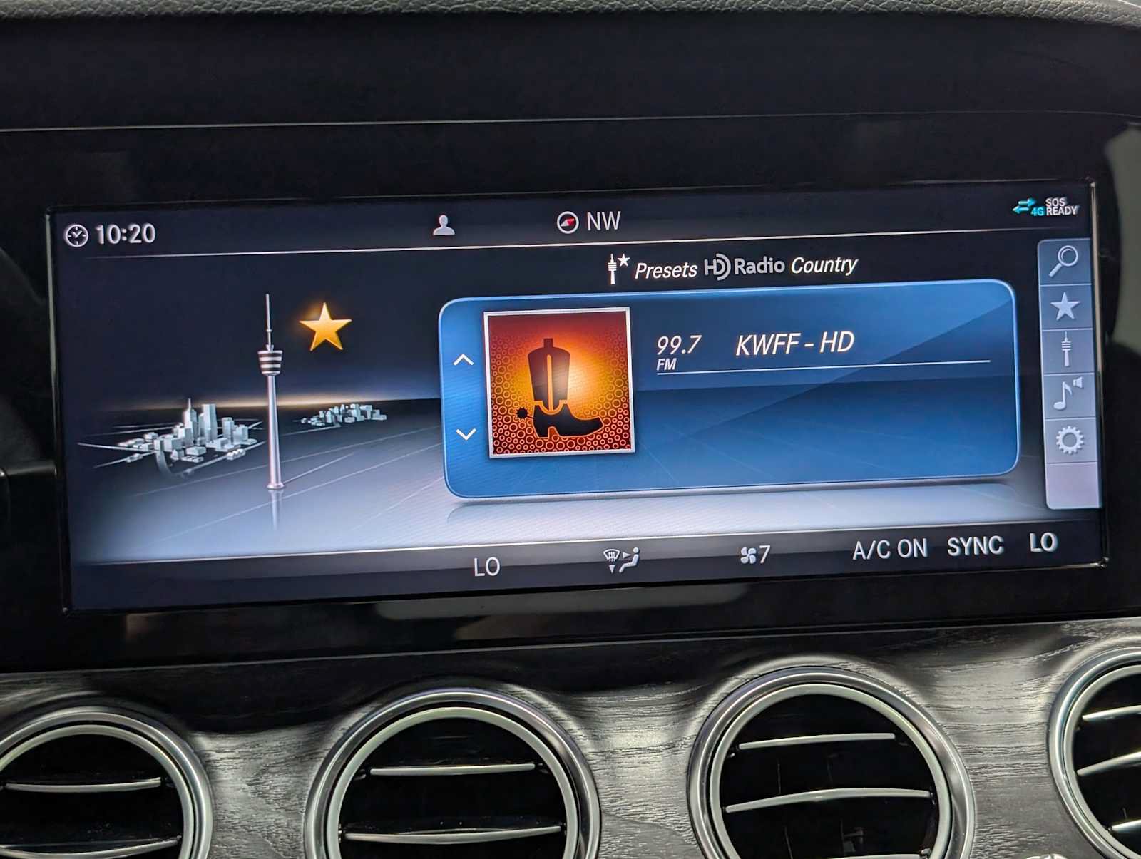 Certified 2019 Mercedes-Benz E 300 4MATIC image 25