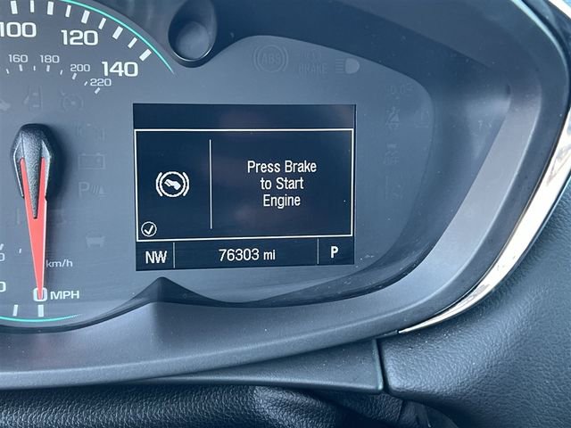 Used 2021 Chevrolet Trax LT w/ LT Convenience Package image 14