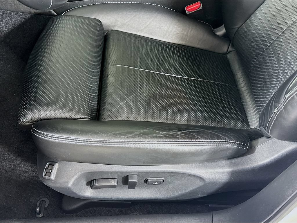 Used 2015 INFINITI Q50 w/ Navigation Package RWD image 24