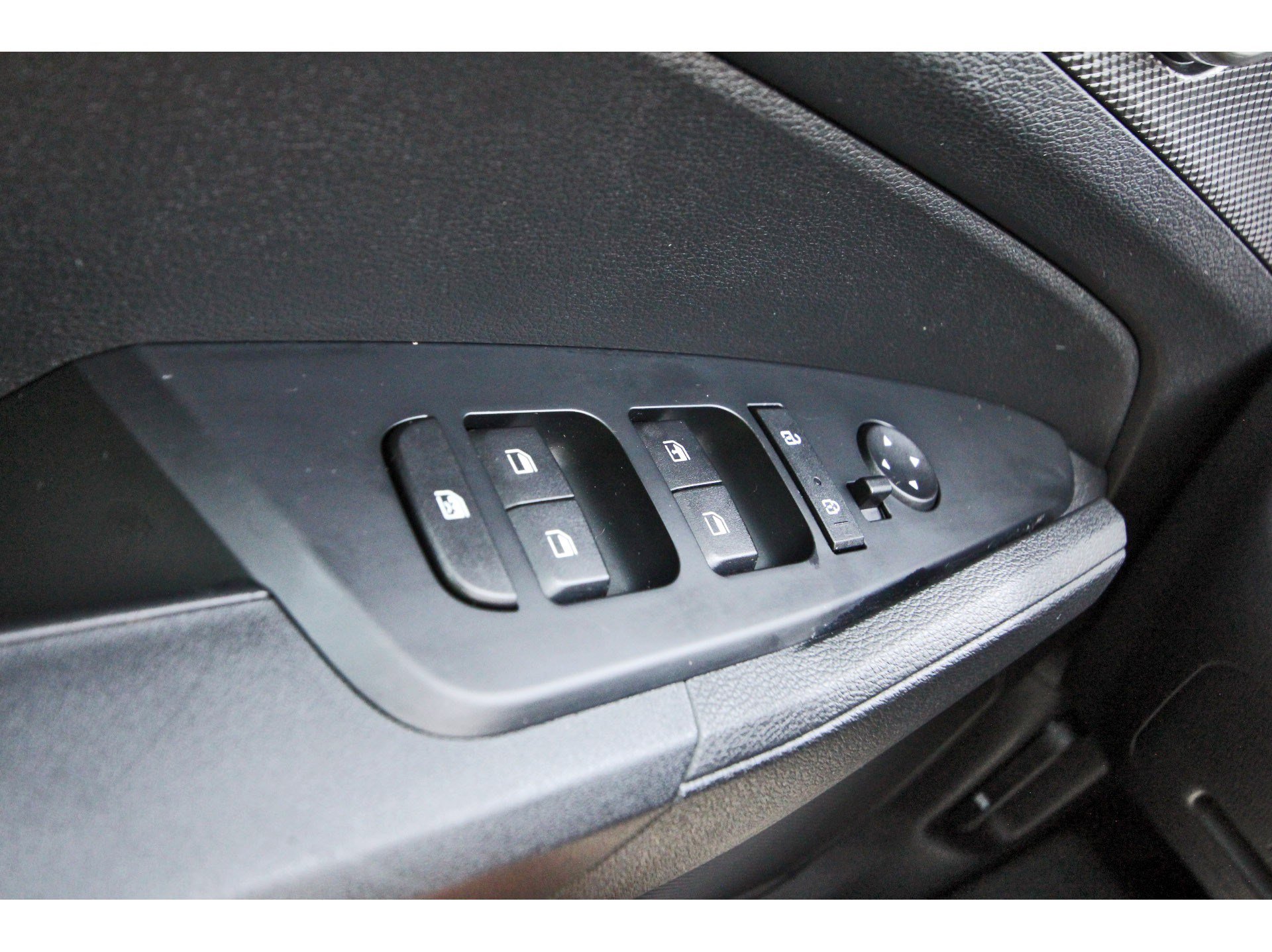 Certified 2025 Kia Sportage LX FWD image 21