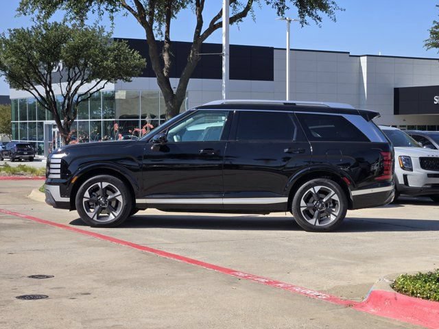 Certified 2026 Hyundai Palisade Limited FWD image 4