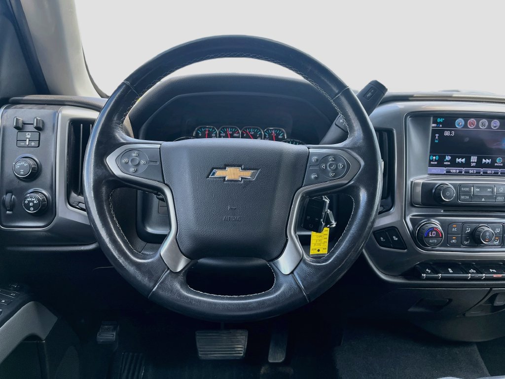 Used 2018 Chevrolet Silverado 1500 LT w/ All Star Edition AWD/4WD image 11