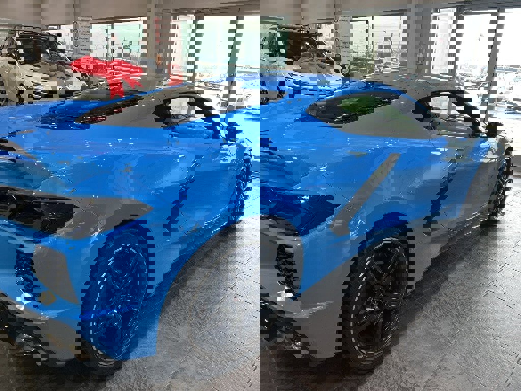 Used 2024 Chevrolet Corvette Stingray Coupe w/ Z51 Performance Package image 5