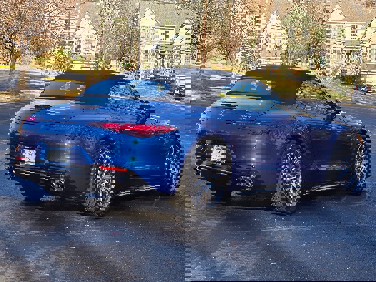 Used 2024 Mercedes-Benz SL 43 AMG image 14