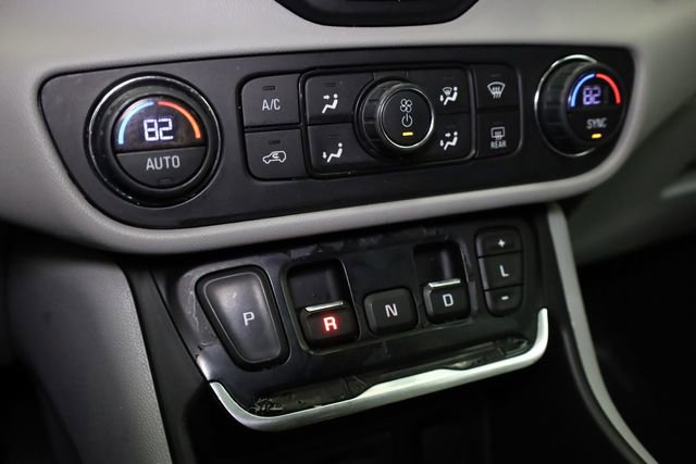 Used 2018 GMC Terrain SLT image 22