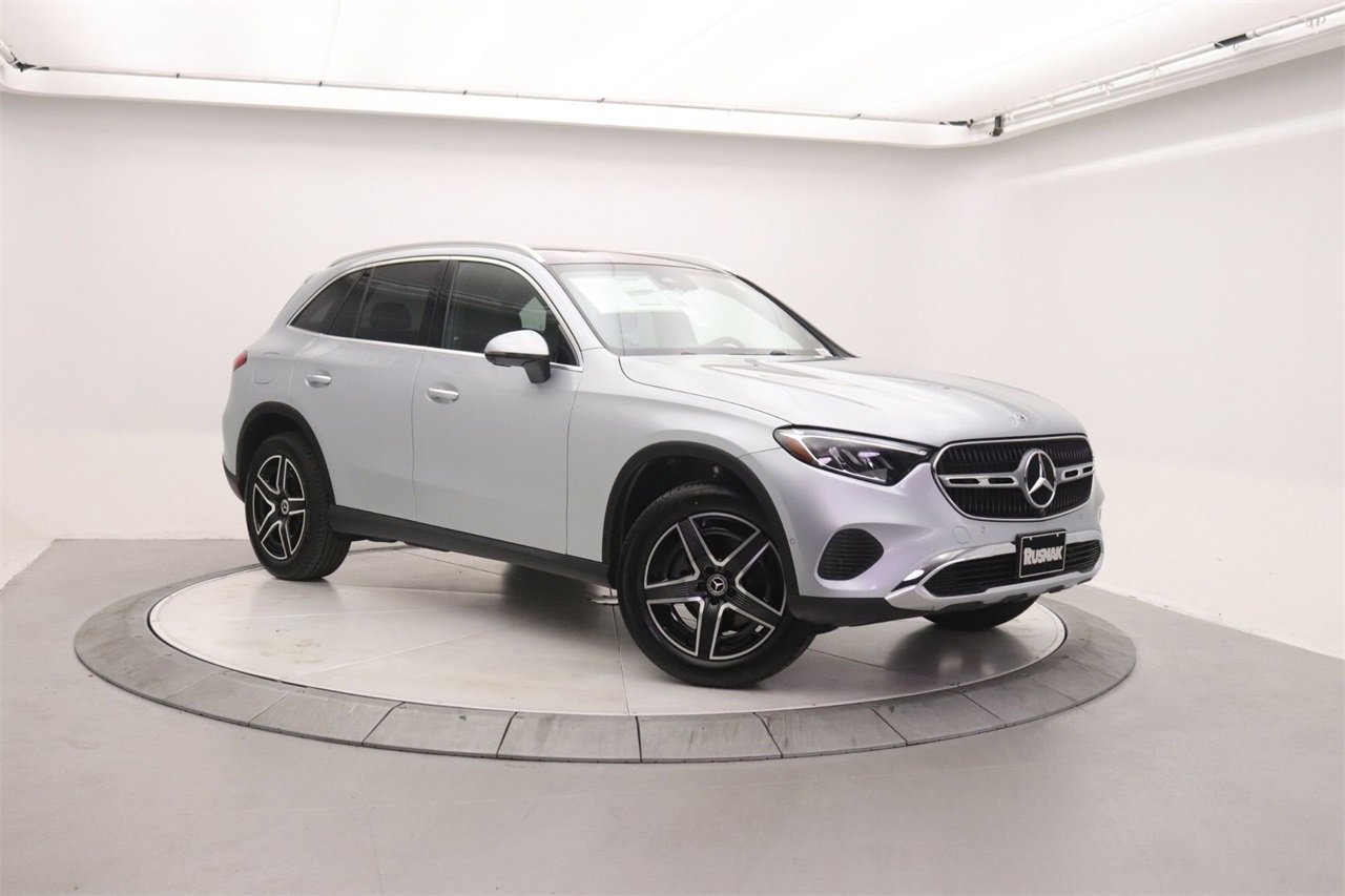 New 2026 Mercedes-Benz GLC 300