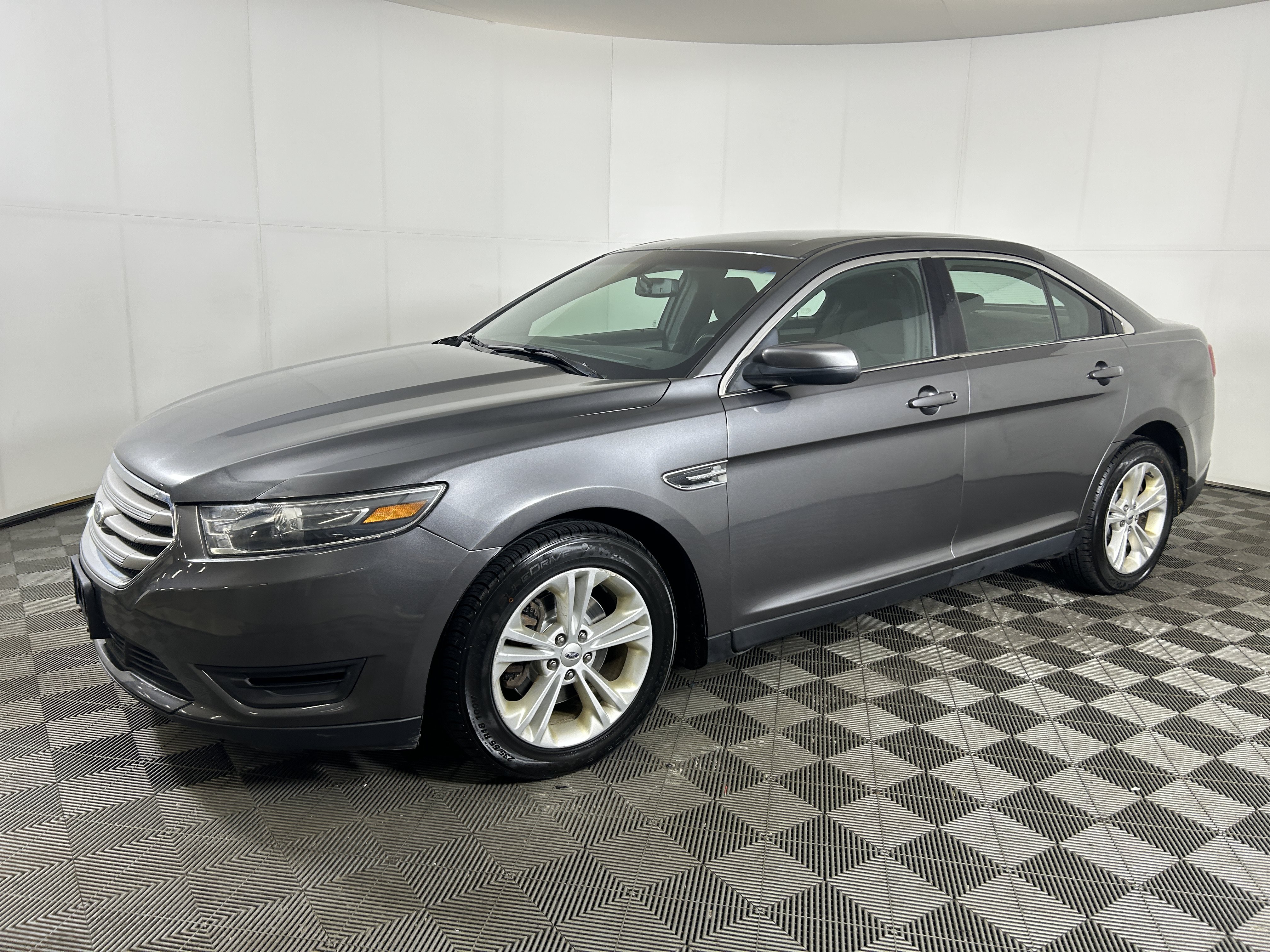 Used 2015 Ford Taurus SEL