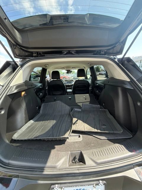 Certified 2022 Buick Encore GX Preferred w/ Cold Weather Comfort Package AWD/4WD image 24