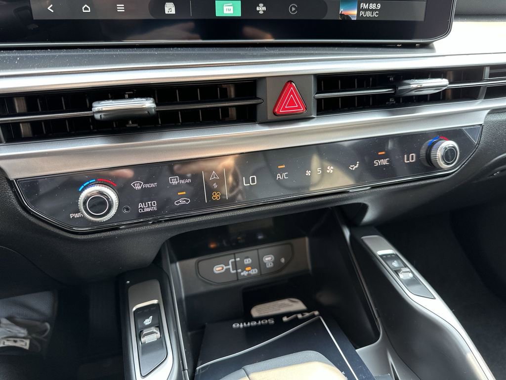 New 2026 Kia Sorento S AWD/4WD image 18