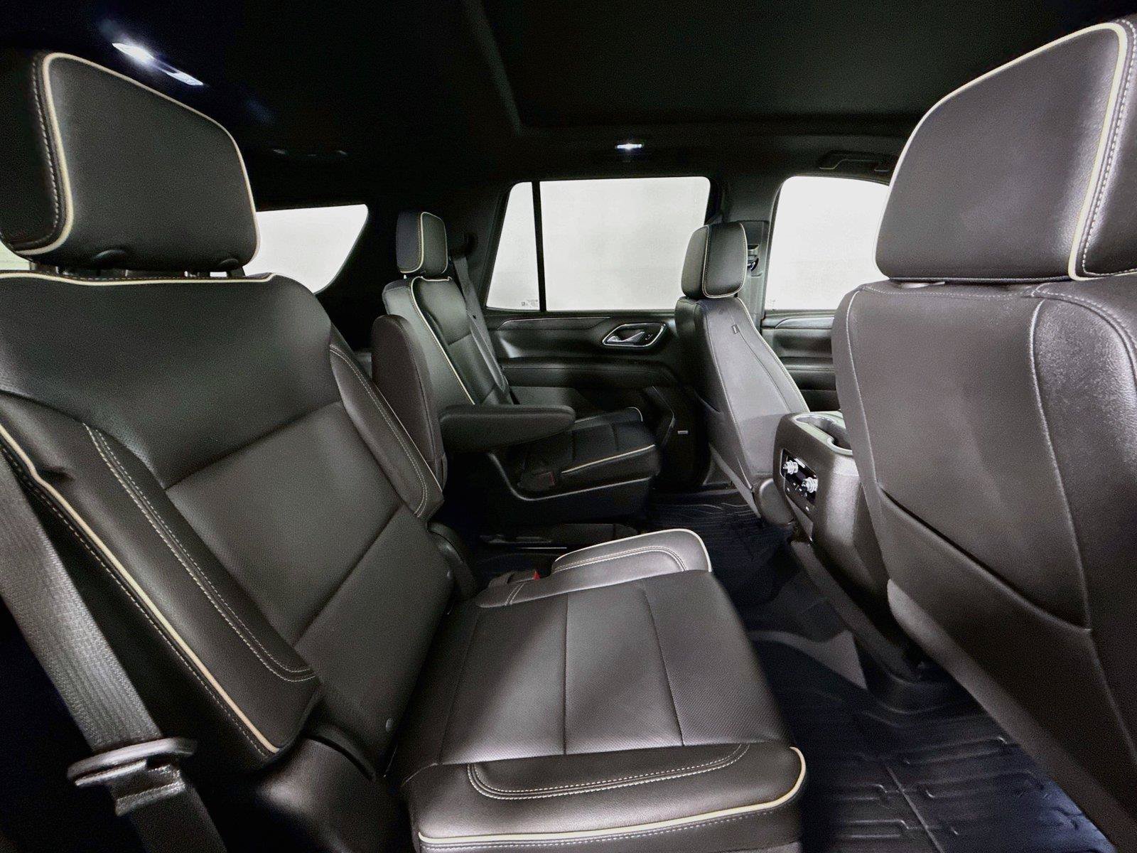 Used 2023 GMC Yukon SLT RWD image 43