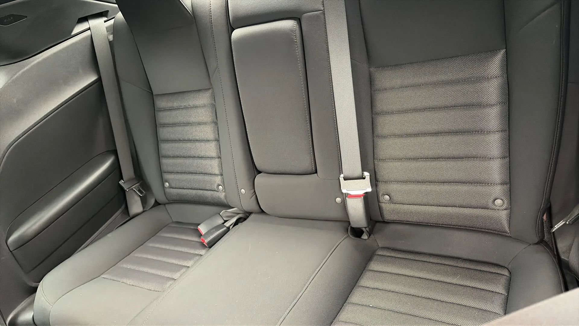 Used 2009 Dodge Challenger SE image 45