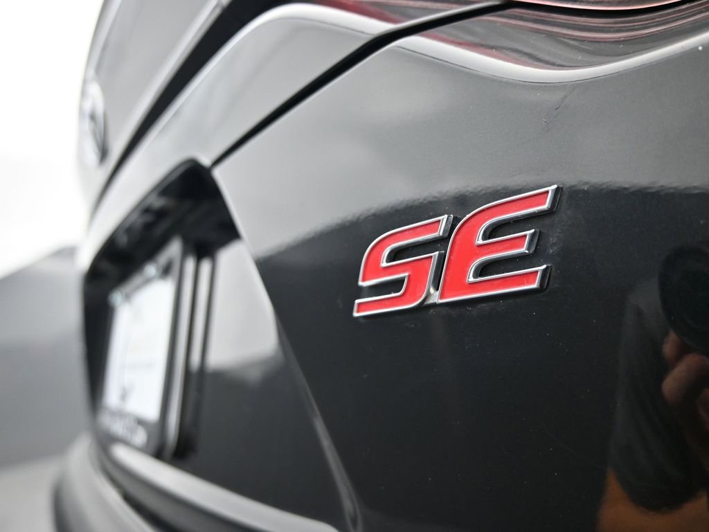 Used 2022 Toyota Corolla SE FWD image 41