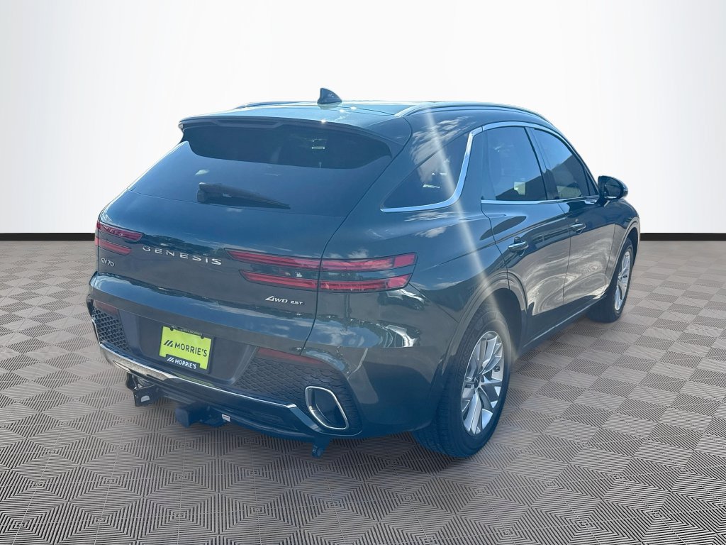 Used 2022 Genesis GV70 2.5T Select AWD/4WD image 4