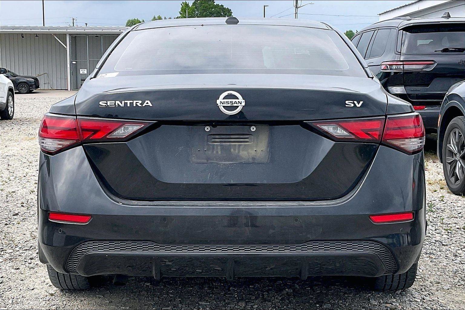 Used 2021 Nissan Sentra SV FWD image 7