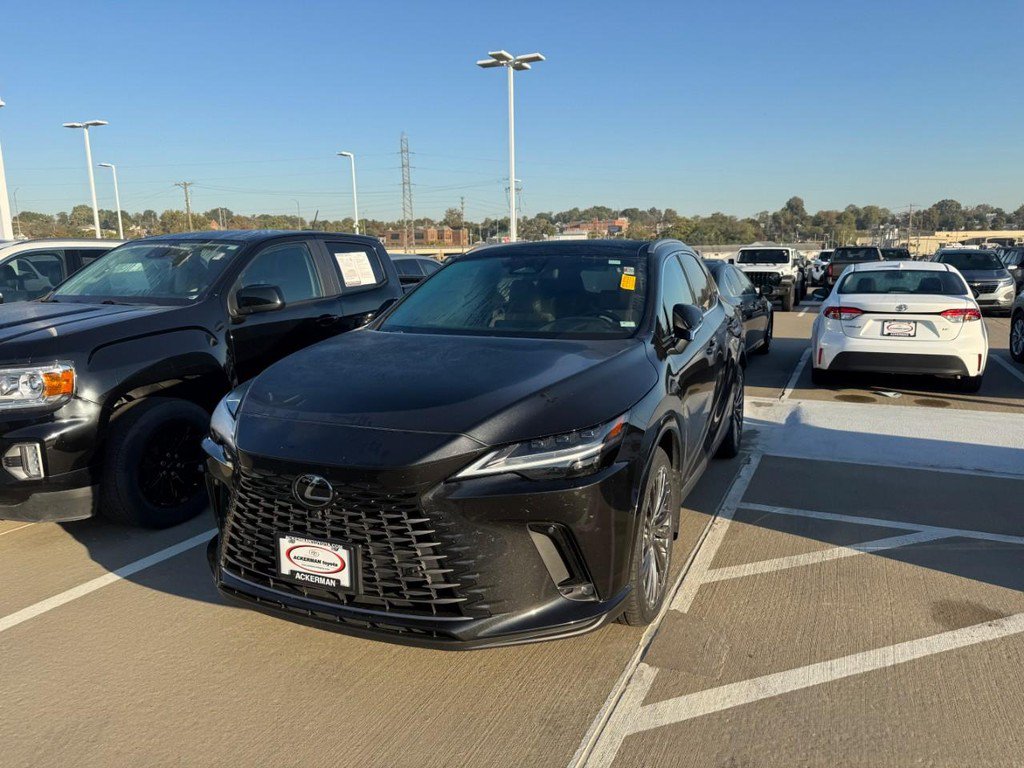 Used 2024 Lexus RX 350 w/ Convenience Package AWD/4WD image 2