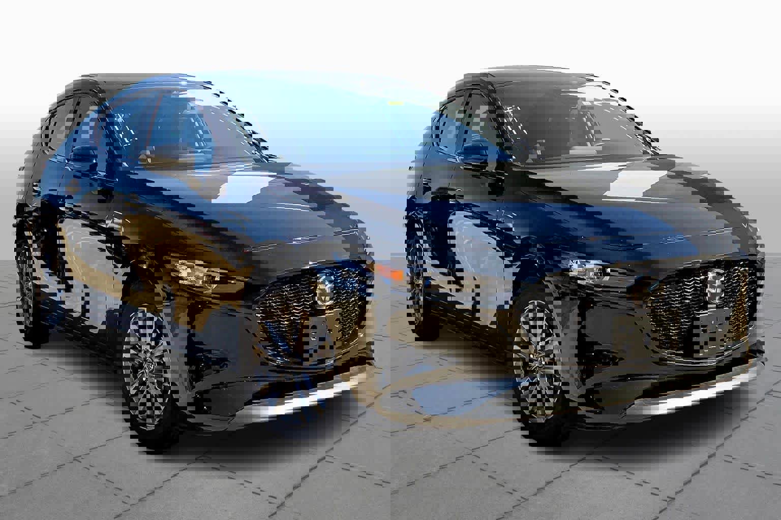 New 2025 MAZDA MAZDA3 s image 2