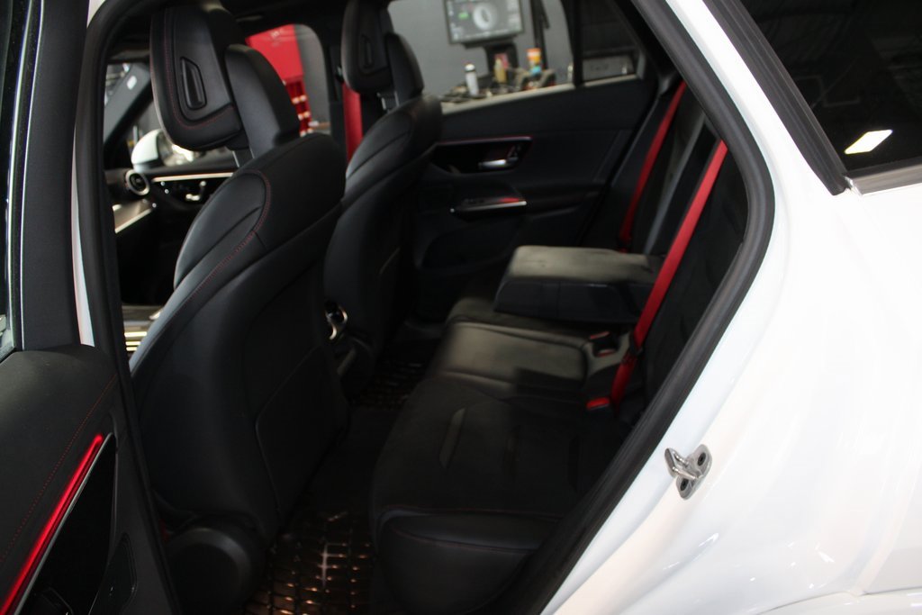 Used 2024 Mercedes-Benz GLC 43 AMG 4MATIC image 21