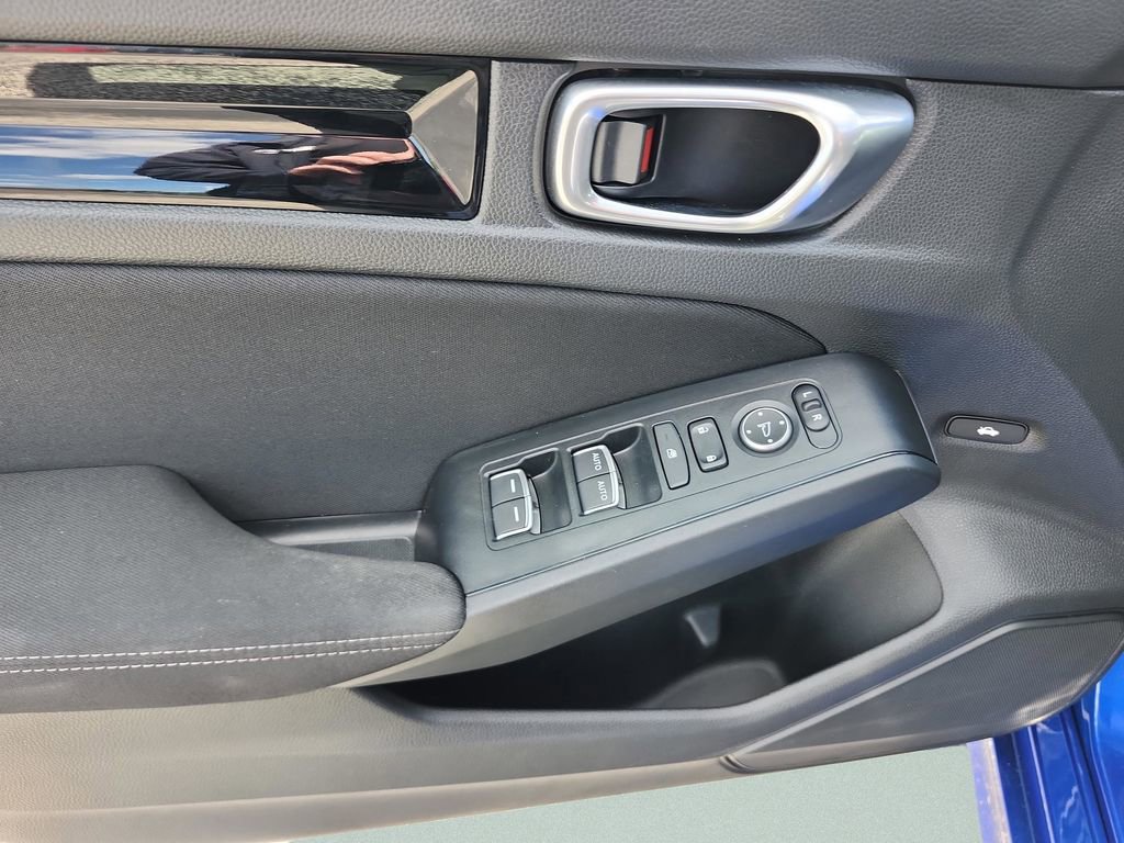 Used 2023 Honda Civic EX image 23